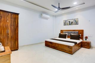Super Hotel O Sui Generis Motel And Banquets - Bathinda - 9