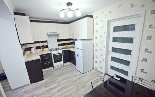 Black and White apartment - Chişinău - 5