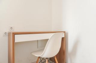 Fully Furnished with Cozy Design Studio Sky House BSD Apartment By Travelio - Tangerang - 7