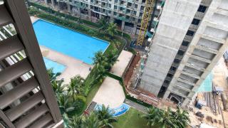 Fully Furnished with Cozy Design Studio Sky House BSD Apartment By Travelio - Tangerang - 1