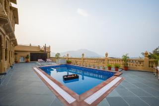 ELIVAAS Amber Royale 3 BHK with Pvt Pool & Terrace - 5