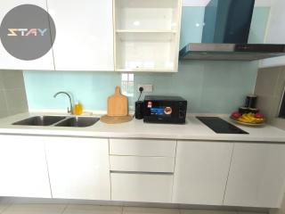 8Scape Pool View Family Suites Netflix By STAY - Johor Bahru - 1