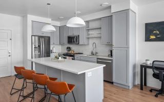 Top floor - VIEWS and Best Amenities - Salt Lake City - 9