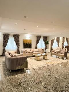 George Residence SDA Court, Banana Island, Ikoyi - 9