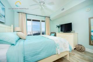 Ariel Dunes II 1503 - 3