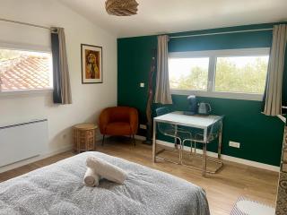Chambre cosy dans l'entre-deux-mers - Cambes - 1