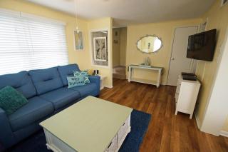 N5615-Living The Dream - Nags Head - 4