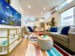 Perch - Capitol Luxe Two - 2