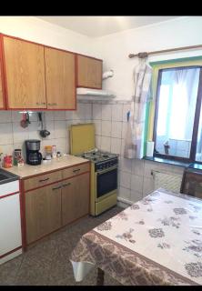 Budget-Friendly 2BR Apartment Near the Sea - Smart Layout for Privacy - Constanza - 4