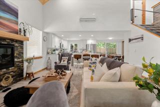Perch - Cozy Pines - Ashford - 4