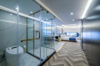 Yunmulijin Sky High Riverview Hotel Chongqing Jiefangbei Raffles Plaza - Chongqing - 4