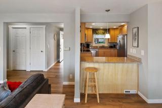 Perch - LFP View Home - Lake Forest Park - 3