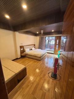 Simla Hideaway - 2