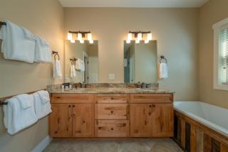 Chinquapin Cottage - 1