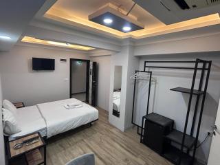 biglife hotel - 2