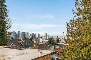 Perch - Belmont Boutique 2 - Seattle - 9