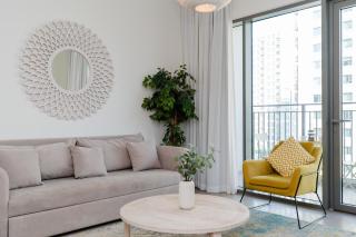 Comfortable Stylish Haven - Great Community - Dubai - 1