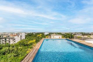 1 BR Oasis with Incredible Rooftop Pool and Views - 6