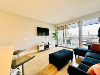 Scenic Downtown Loft with Pool - Indianápolis - 7