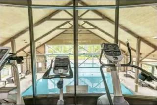 Newly Renovated Ski-In Ski-Out 1-Bedroom Condo with Pool, Gym, Sauna by Horseshoe Valley - Edgar - 1