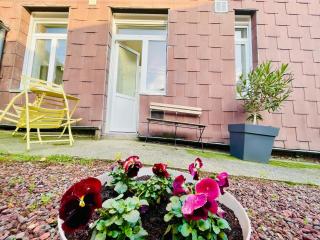Charming flat ideal location, 2 bedroom 5 pers max - 1