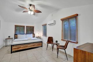 Tropical Oasis Studio w Pool - Fort Lauderdale - 9