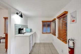 Tropical Oasis Studio w Pool - Fort Lauderdale - 6