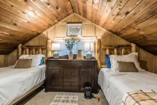 Perch - Chester Cabin - Packwood - 6