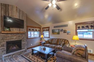 Whiskey Springs Cabin - West Yellowstone - 7