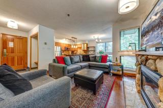 Greystone Lodge 224 Ski-in Out - 2