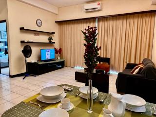 1211 Seri Bukit Ceylon KLCC 5 minutes to Alor Street Pavilion Bukit Bintang 2R2B 8Pax - Kuala Lumpur - 0