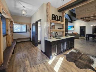 Boji Cottage off West Lake Okoboji - 1