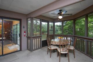 Connestee Lakefront Retreat - Brevard - 1