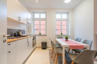 Hochwertiges Apartment in zentraler TOP-LAGE in Halle No1 - 2