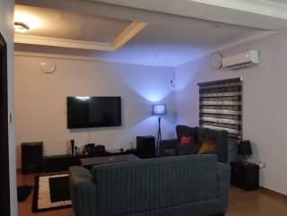 1-3 Bedroom Luxury Oasis in PH City - 1