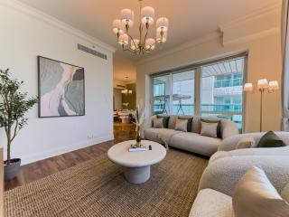 Naseem - Elegant 2BR Retreat with Balcony in Dubai Marina - 6
