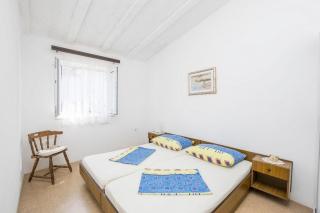 Apartments Mira near the sandy beach - By TA Leut Agency - Privlaka - 1