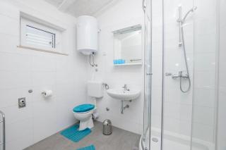 Apartments Mira near the sandy beach - By TA Leut Agency - Privlaka - 1