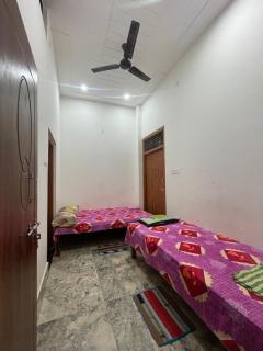 Ramavati Home Stay - Ayodhya - 8