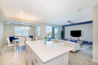 4731-206OR STOREY LAKE, CONDO 2/2 GARDEN VIEW - 0