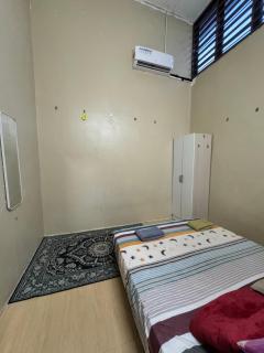 D Anggun Homestay - Kampung Gurun - 3