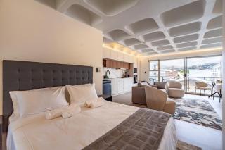 Luxury City-Center Apt with Balcony, Aircon & View - Cidade Do Cabo - 3