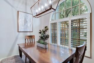 Stunning Ground Floor Villa Steps to Pool - La Quinta - 8