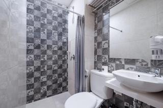 Hotel Neo Plus Airport Jakarta - Tangerang - 4