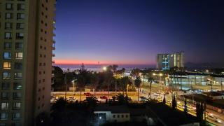 Hermoso departamento, 1 cuadra de playa, gran piscina, wifi fibra - Coquimbo - 0