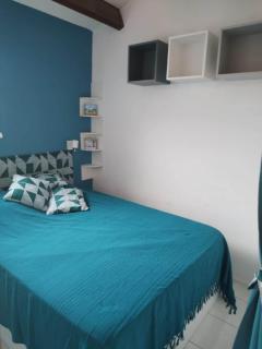 5 pers - balcon - proche mer - 2