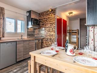 Studio Plein Soleil - Val Claret-9 by Interhome - Tignes - 3