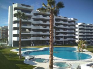 Moderno apartamento con piscina R35 by Novadesta - Arenales del Sol - 8