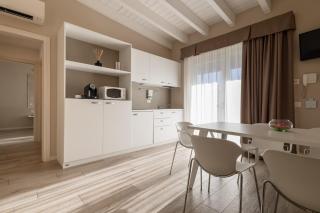 Aurora ApartHotel - Peschiera del Garda - 2