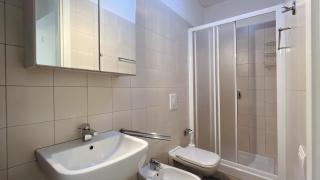 Guest House Lecco - Affitti Brevi Italia - Lecco - 4